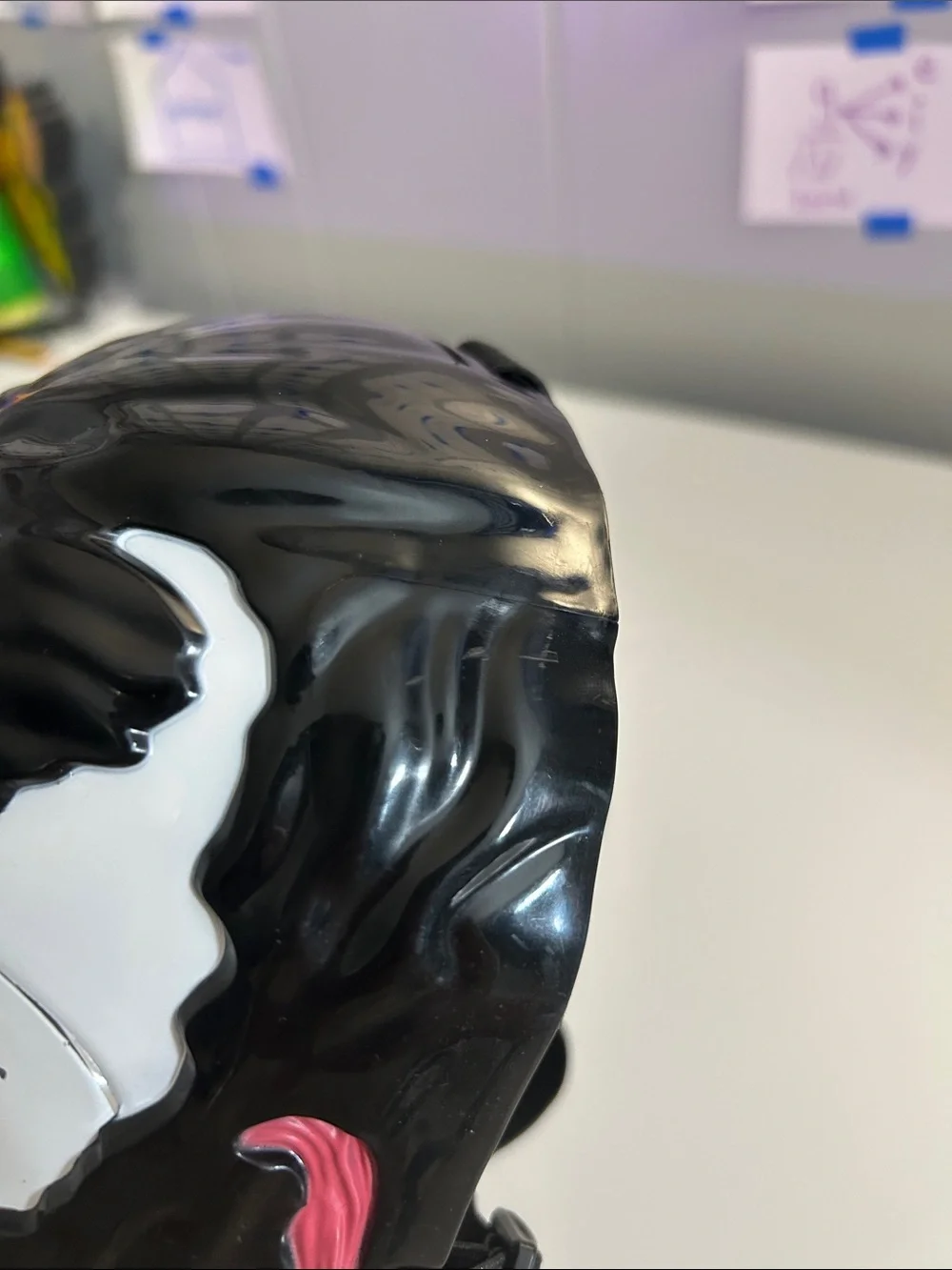 Venom Kids Costume Mask - Picture 4 of 4
